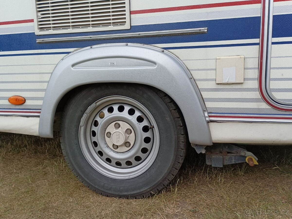 WILK pro 4. Mover. Pevné postele. R 2002. Stan.100km/h - 8