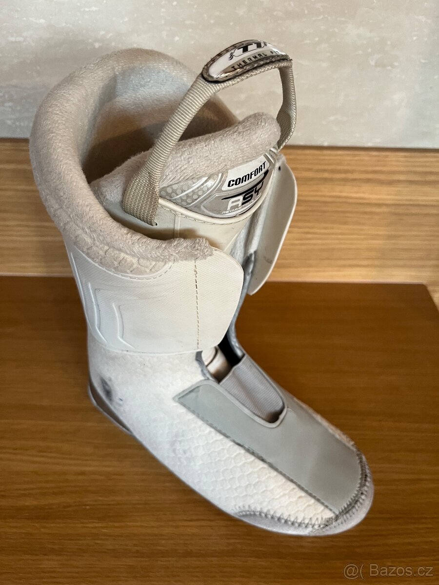 Dámské lyžáky Atomic, velikost 24/24,5 EU38 - 8