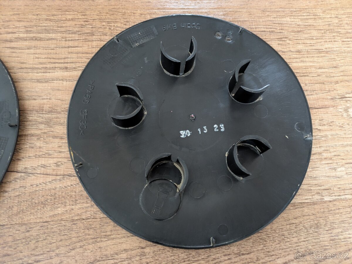 Plastové pokličky kol VW Transporter T4 - 8