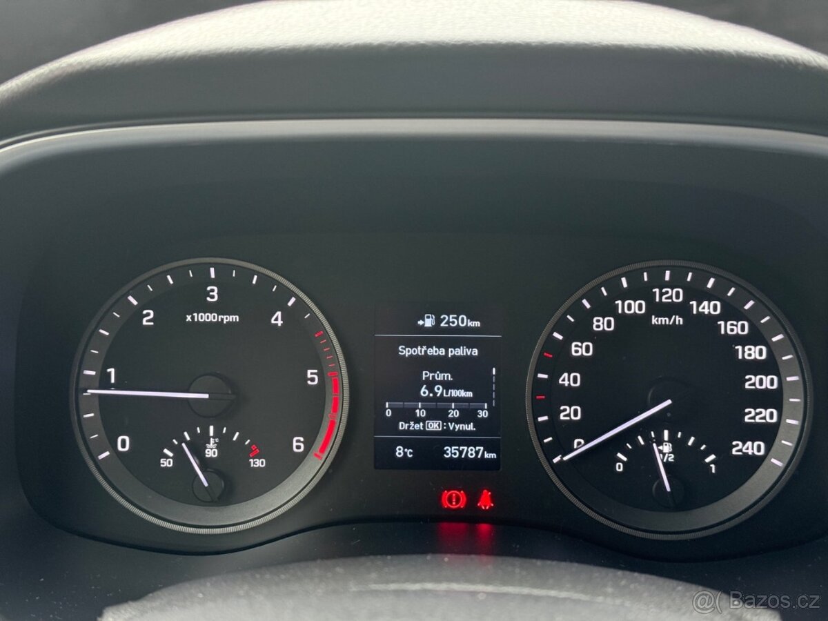 Hyundai Tuscon 2.0CRDi Adventure • 8/2020 • 136kw • Původ ČR - 8