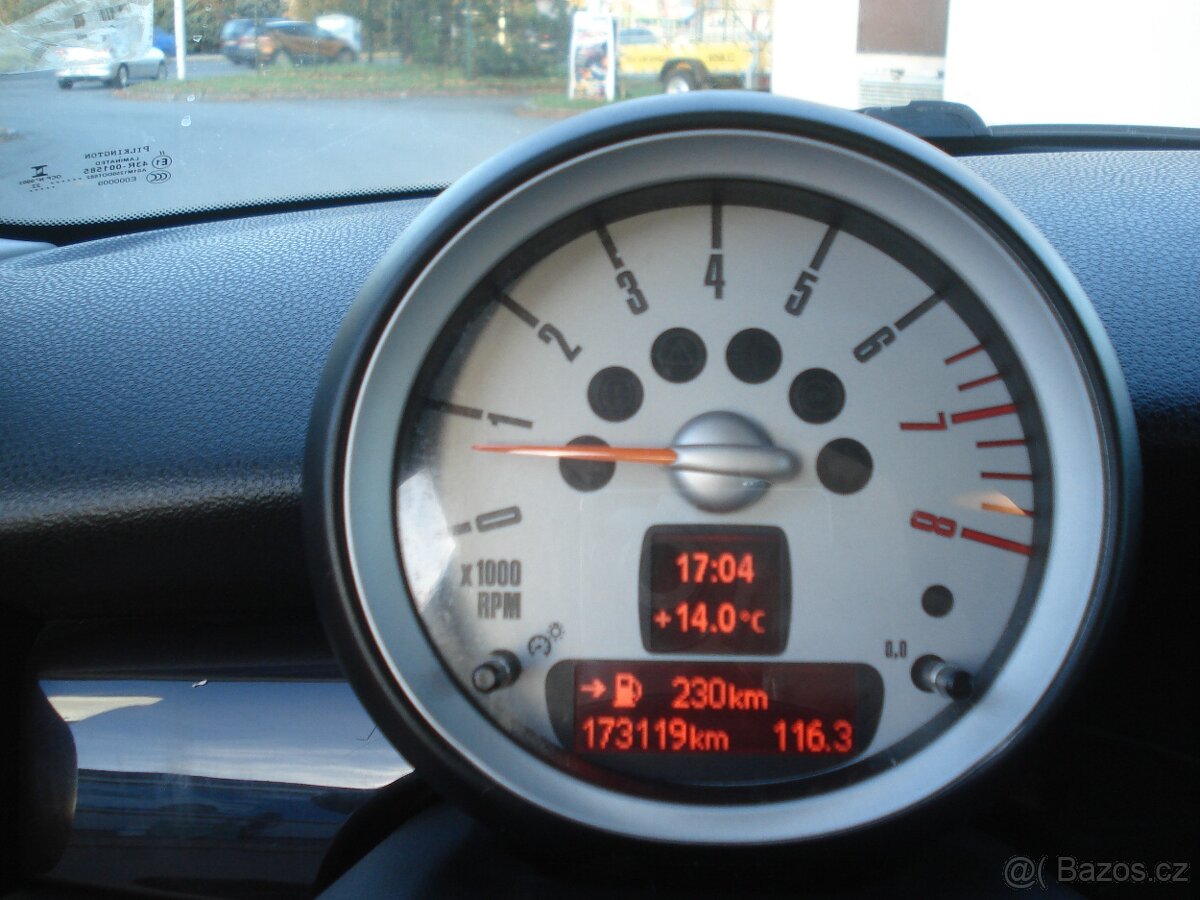Mini Cooper, 1.6 i -16 V KŮŽE - 8