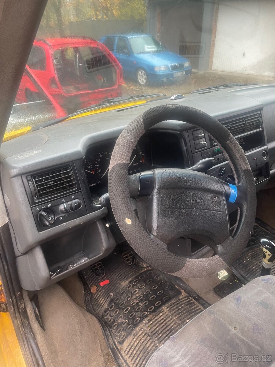 // Díly \\ VW T4 2.5tdi 75kw ACV - 8