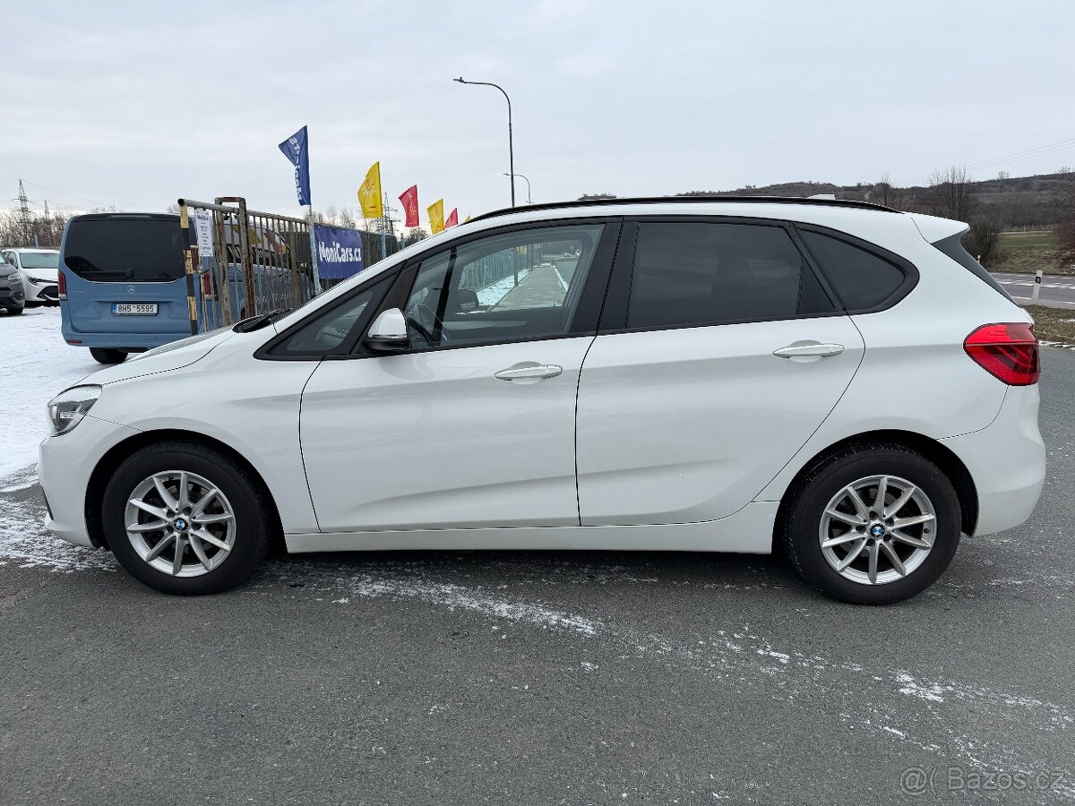 BMW Řada 2, 216d 85kW Active Tourer - 8