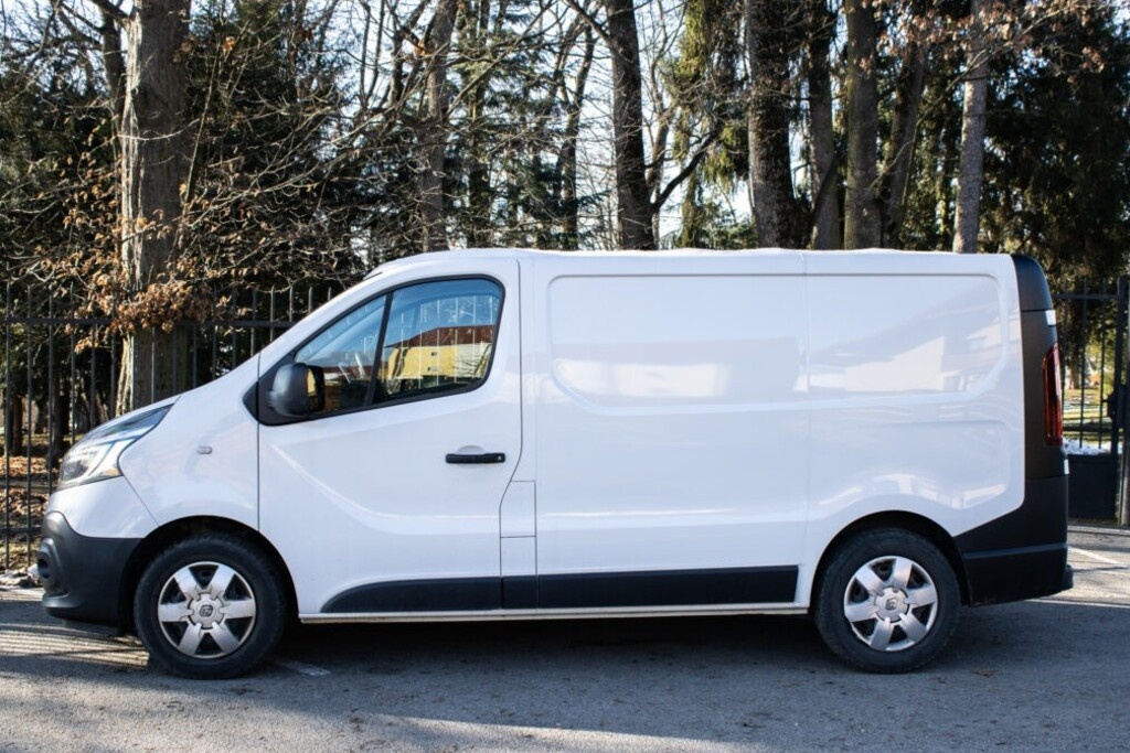 Renault Trafic 70kW (2020) - 8