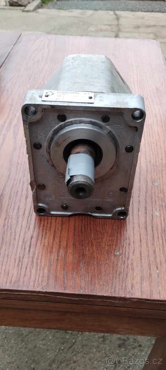 Čerpadlo hydraulické - 8
