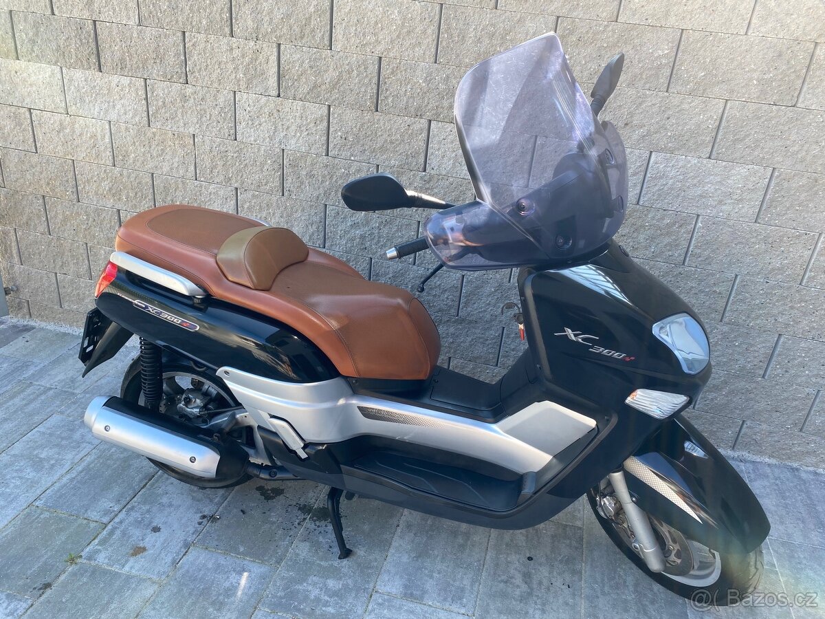 Yamaha Versity 300 - 8