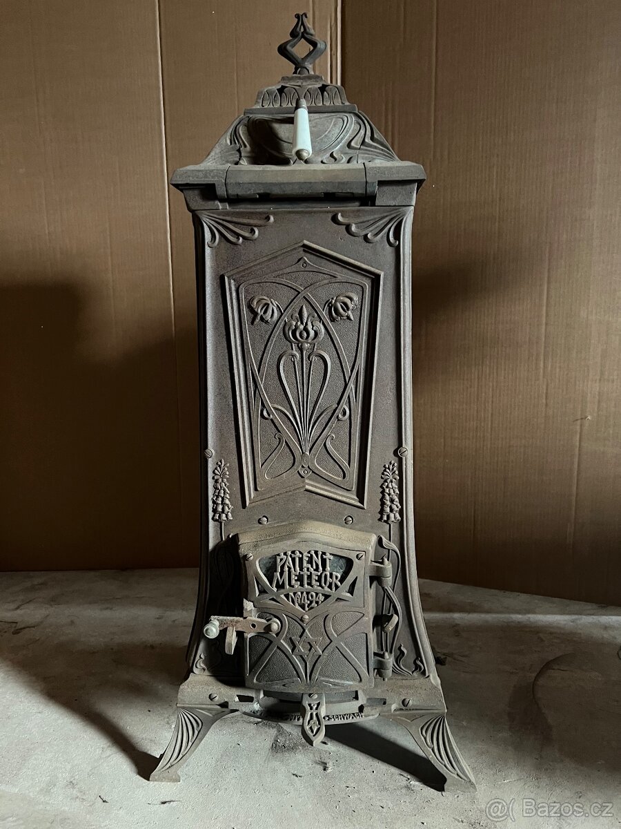 Starožitná secesní litinová kamna PATENT METEOR - REZERVACE - 8
