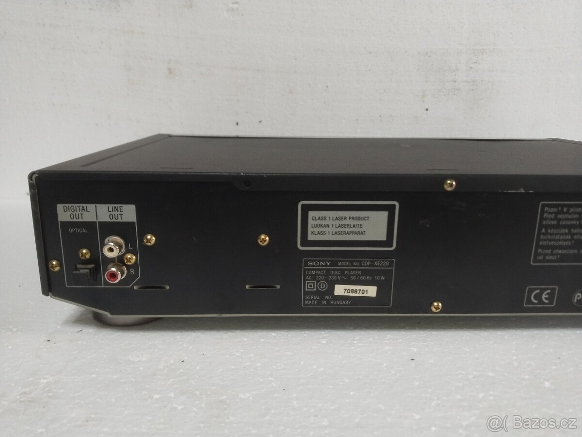 Sony CDP-XE220 Stereofonní přehrávač kompaktních disků (1998 - 8