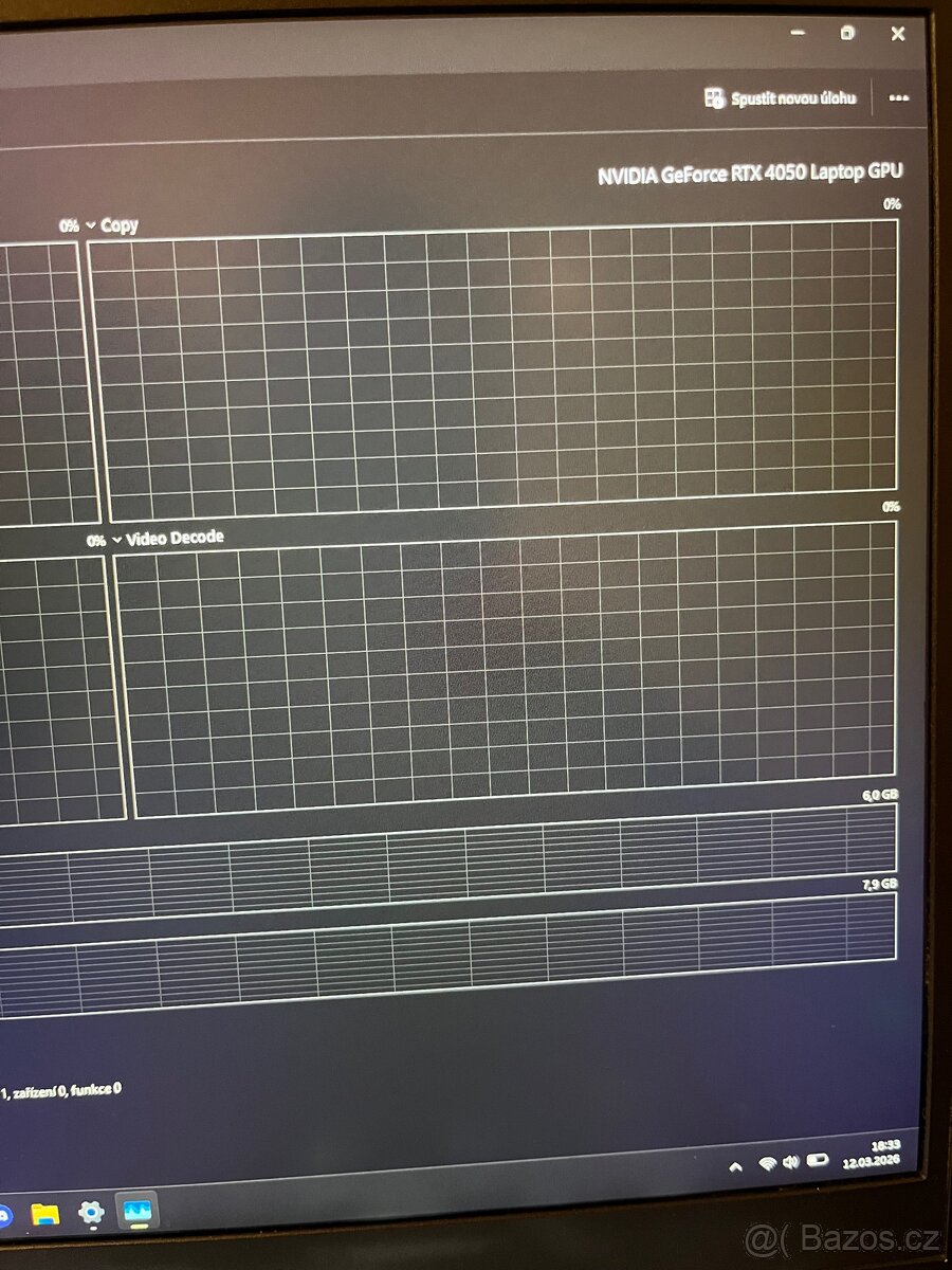 Lenovo LOQ 15IRH9 - 8