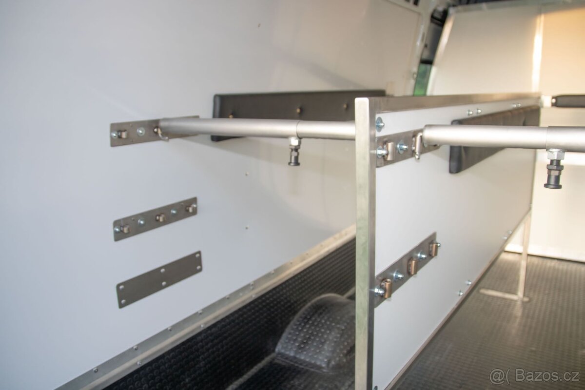 Opravy, servis přívěsů a autopřepravníků - 8