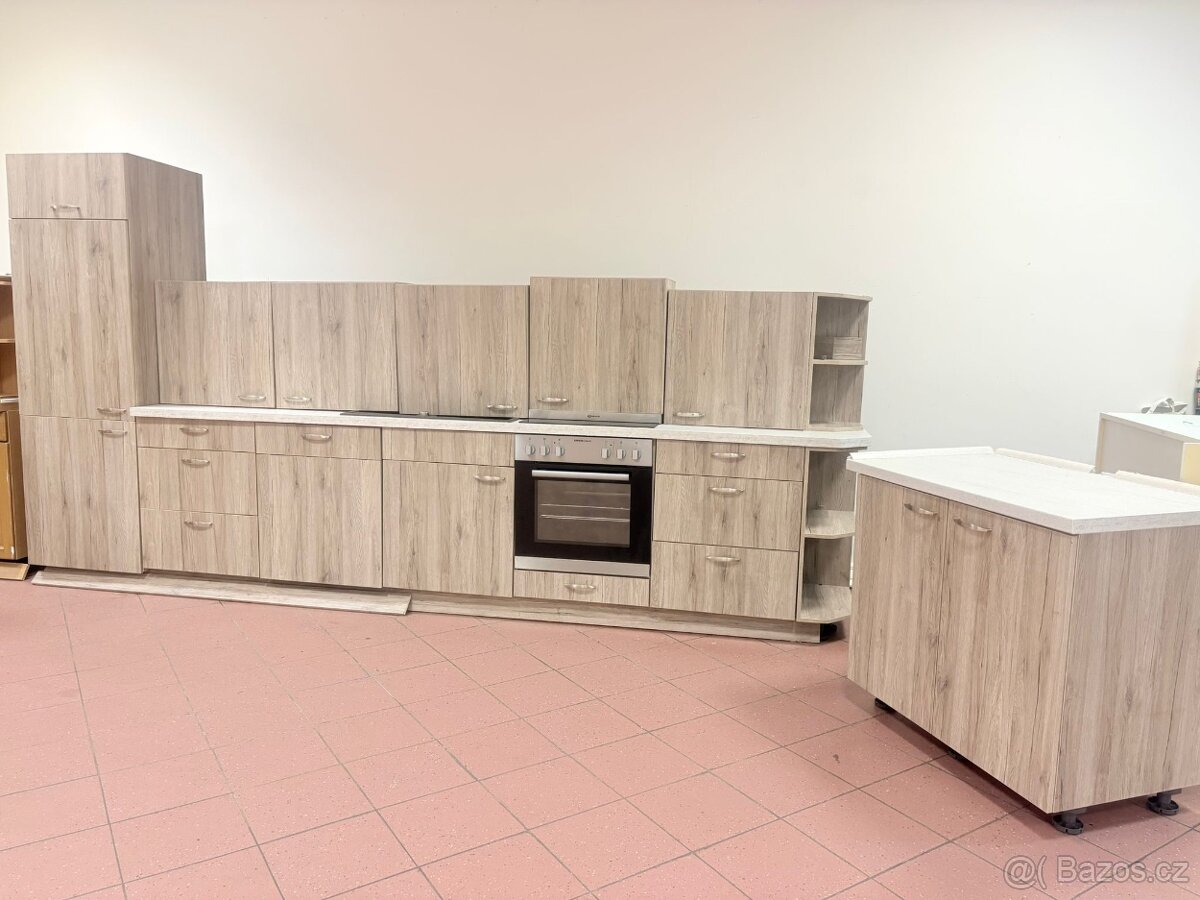 Kuchyňská linka značky Pino - 8