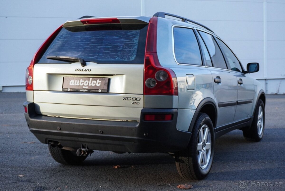 Volvo XC90 2,4D D5 EXECUTIVE AWD 120KW - 8