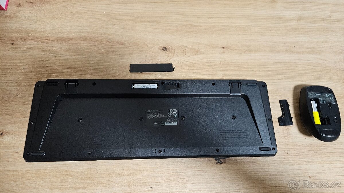 HP bezdrátový set klávesnice a myši (CZ) - 8