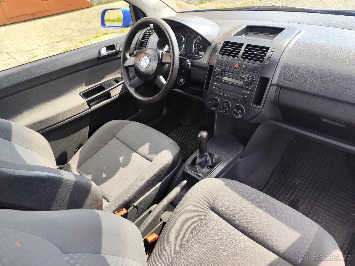 VW Polo 1,2i r.v. 2004 - 8