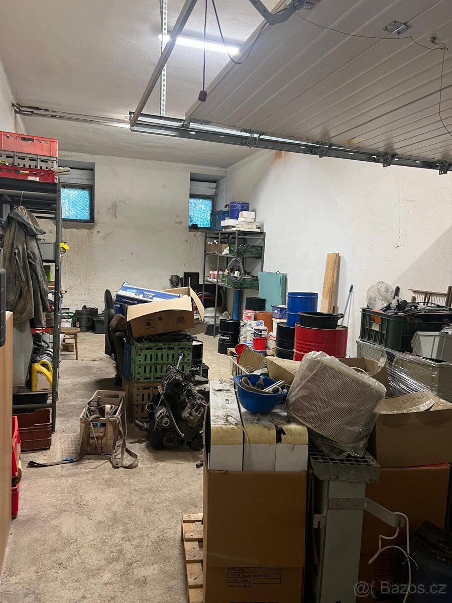 Pronájem skladu, dílny nebo garáží. - 8