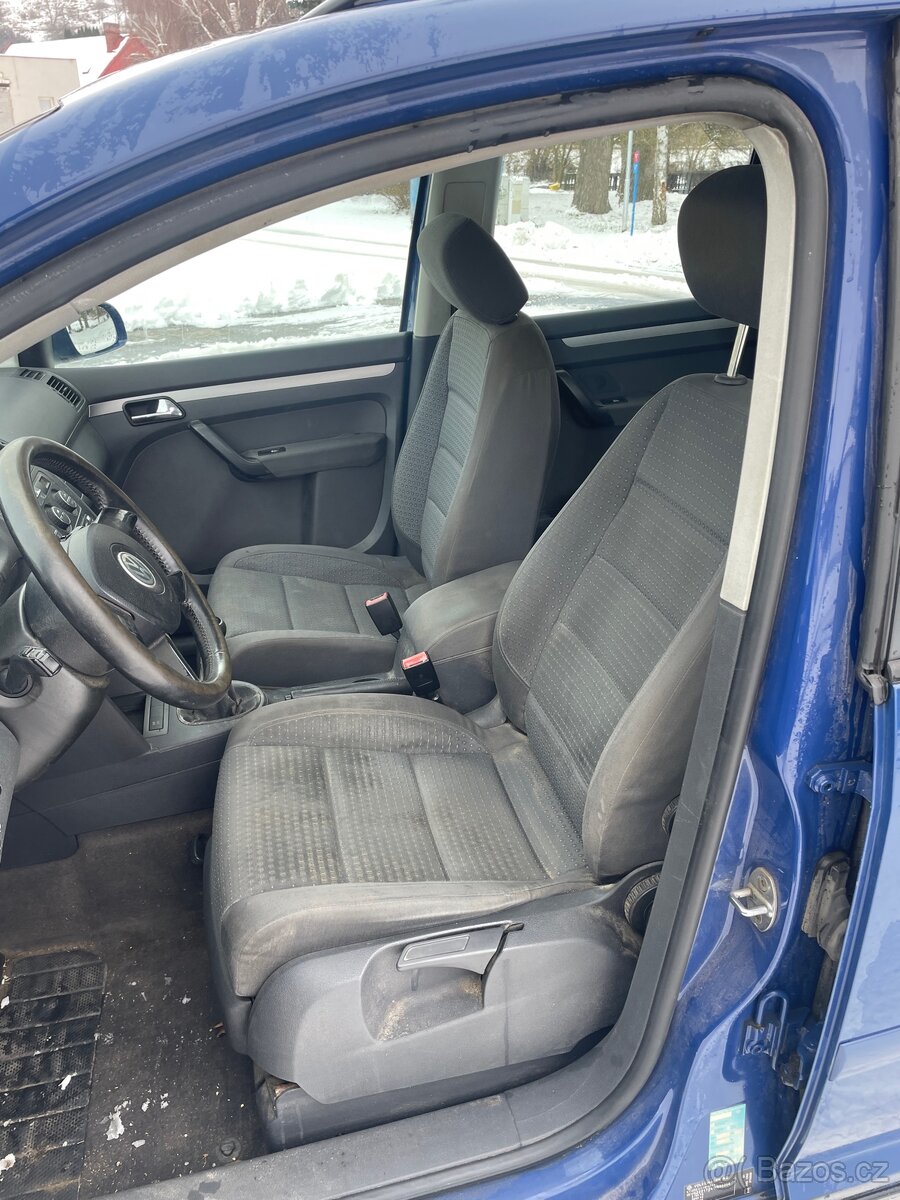 VW Touran 1.9 TDi 74kW, motor AVQ - 8