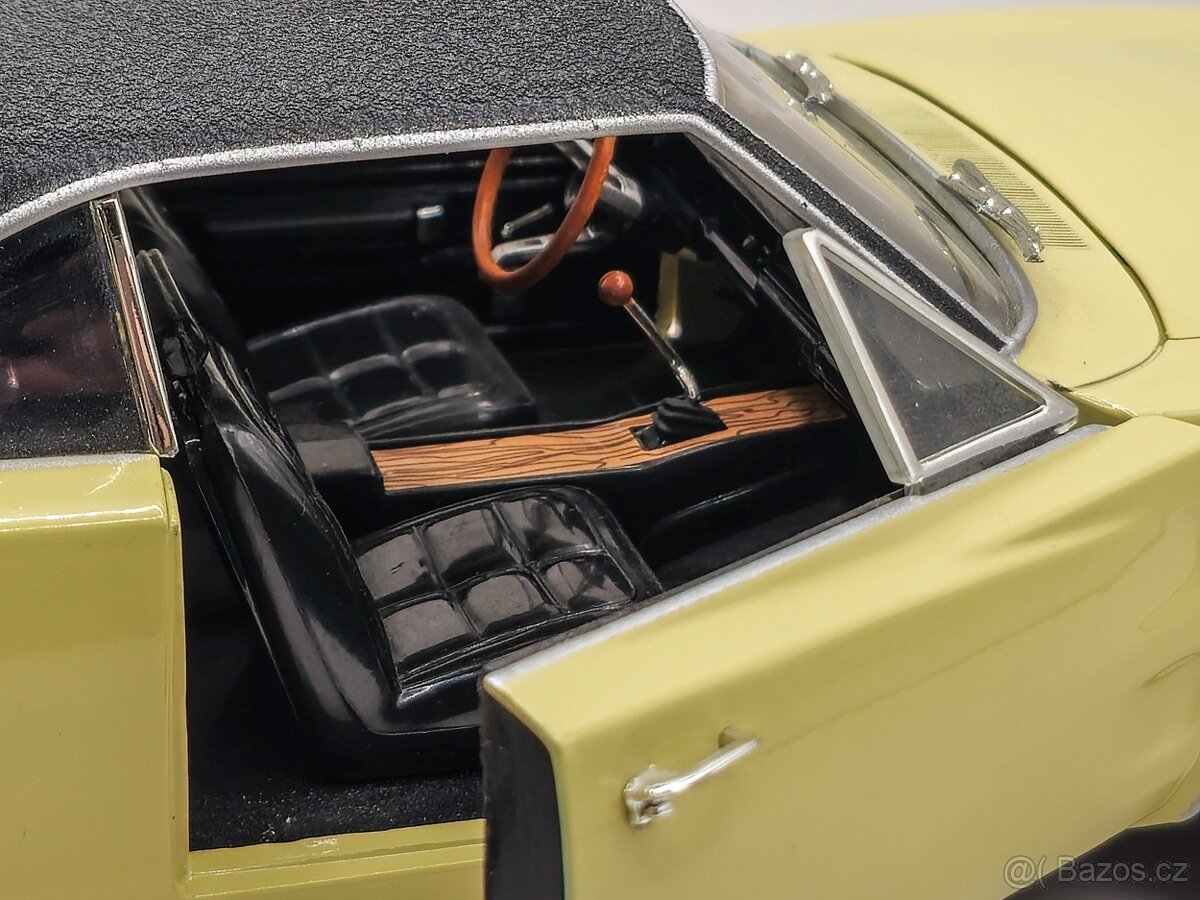 1969 Dodge Charger R/T 1:18 Ertl - 8
