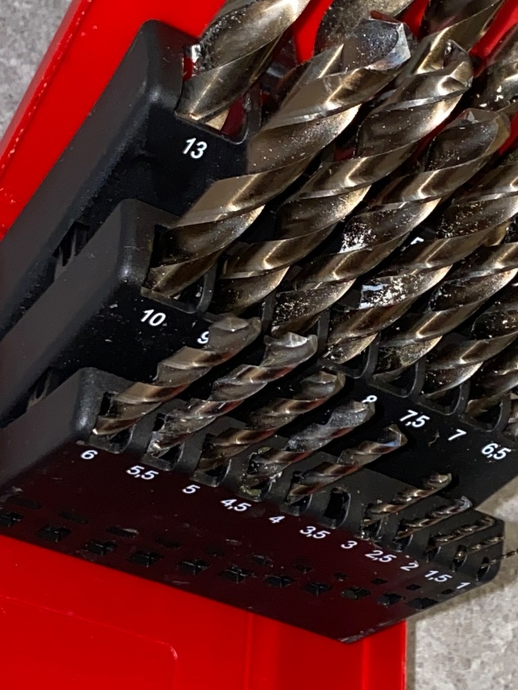 Sada vrtáků HILTI HSS CO 24 ks - 8