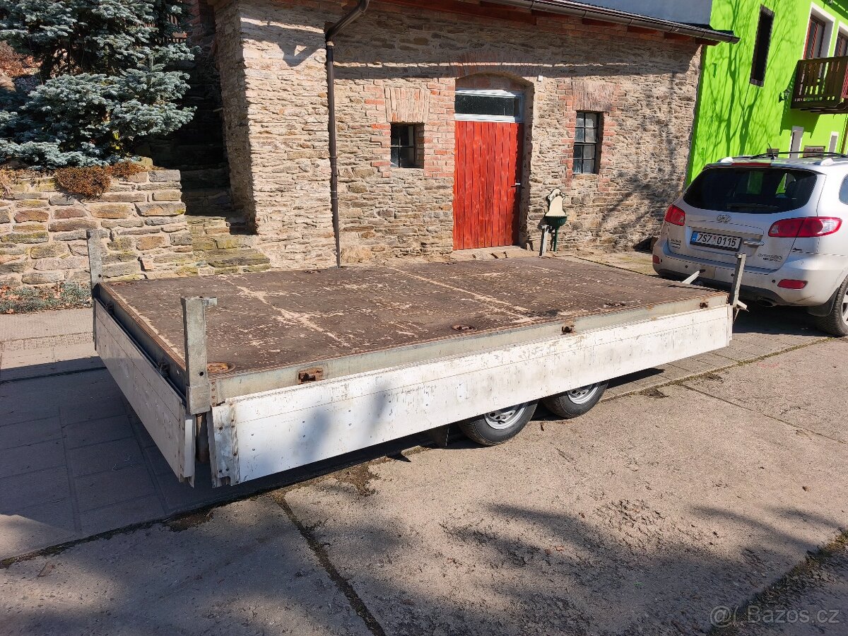 Přívěsný vozík dvouosý - 8