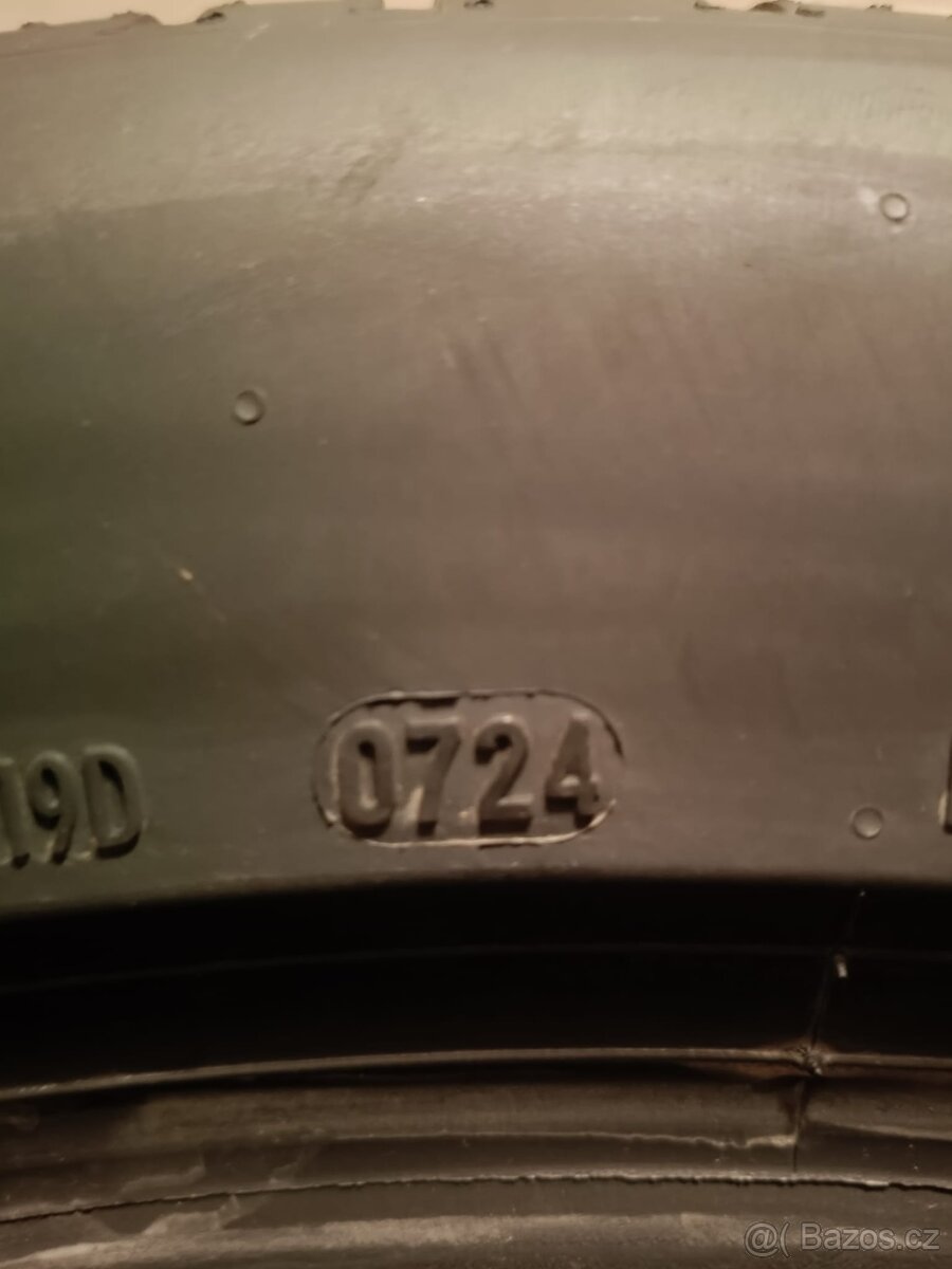 PIRELLI CINTURATO P7 245/50 R19 - 8