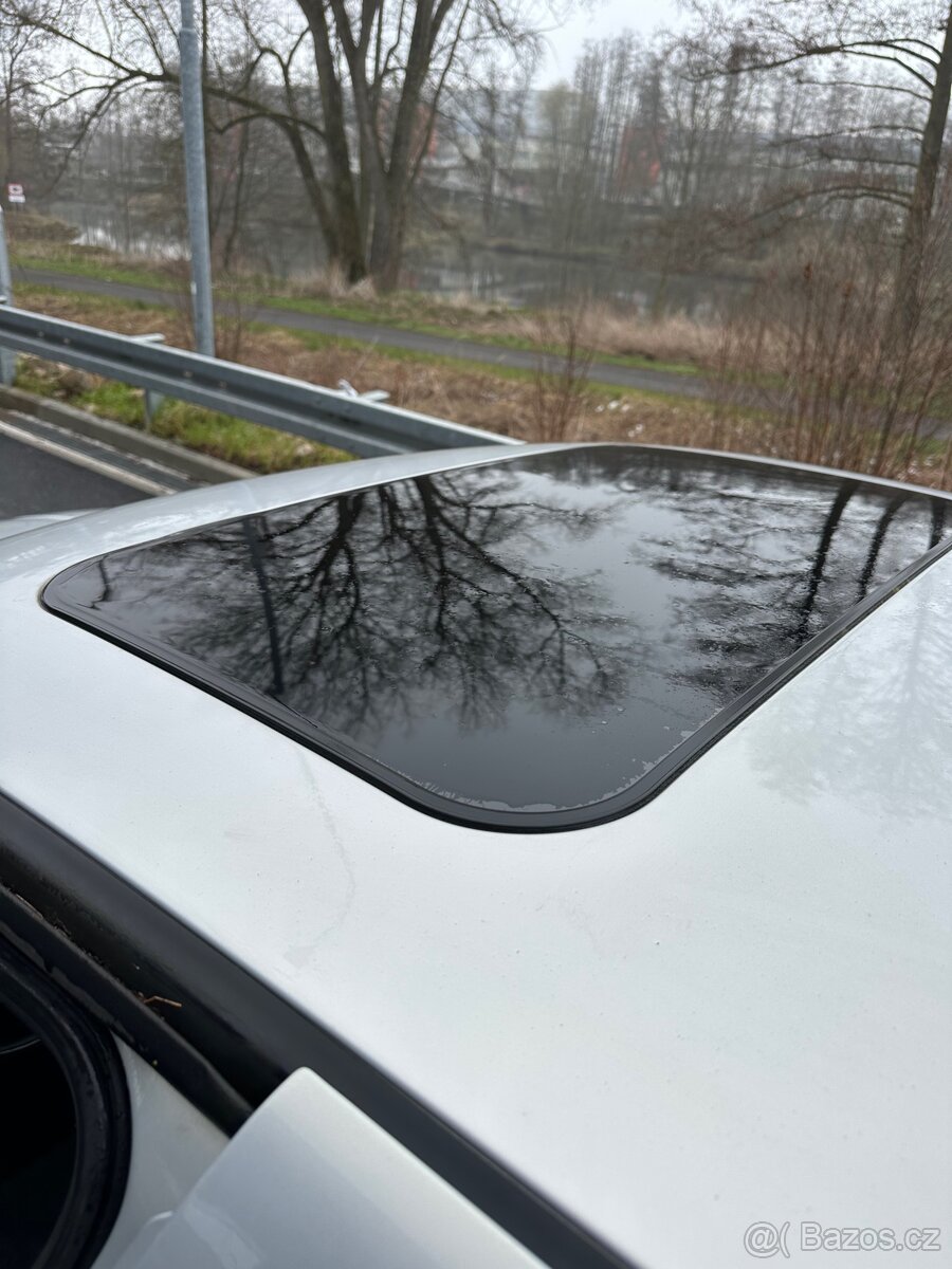 Volkswagen Golf 4 1.6i benzin - 8