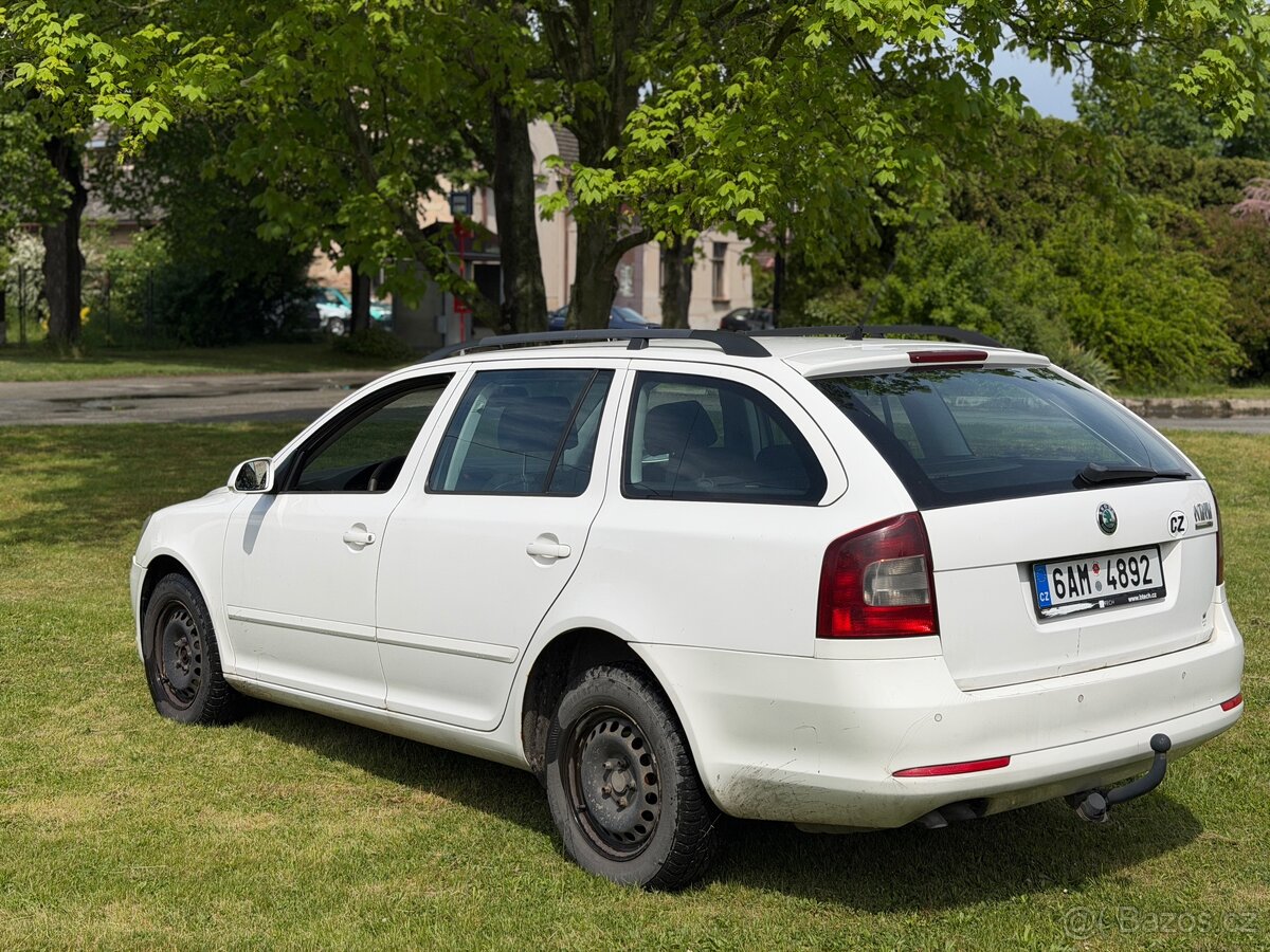 Škoda Octavia combi II dsg - 8
