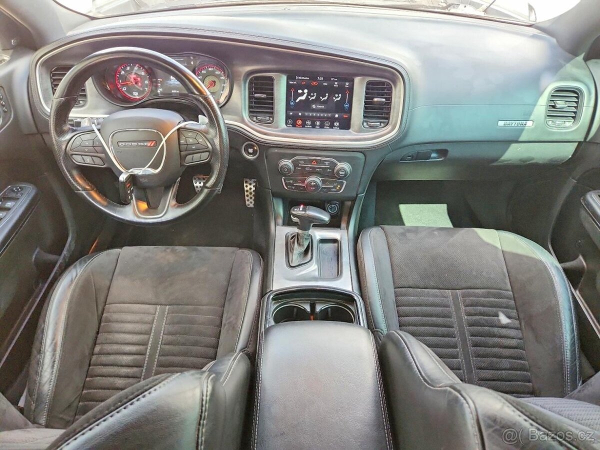 Dodge Charger 2020 - 8