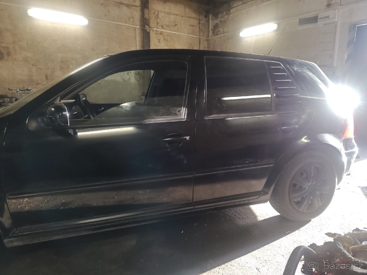 Prodám veškeré náhradní díly golf IV - 8