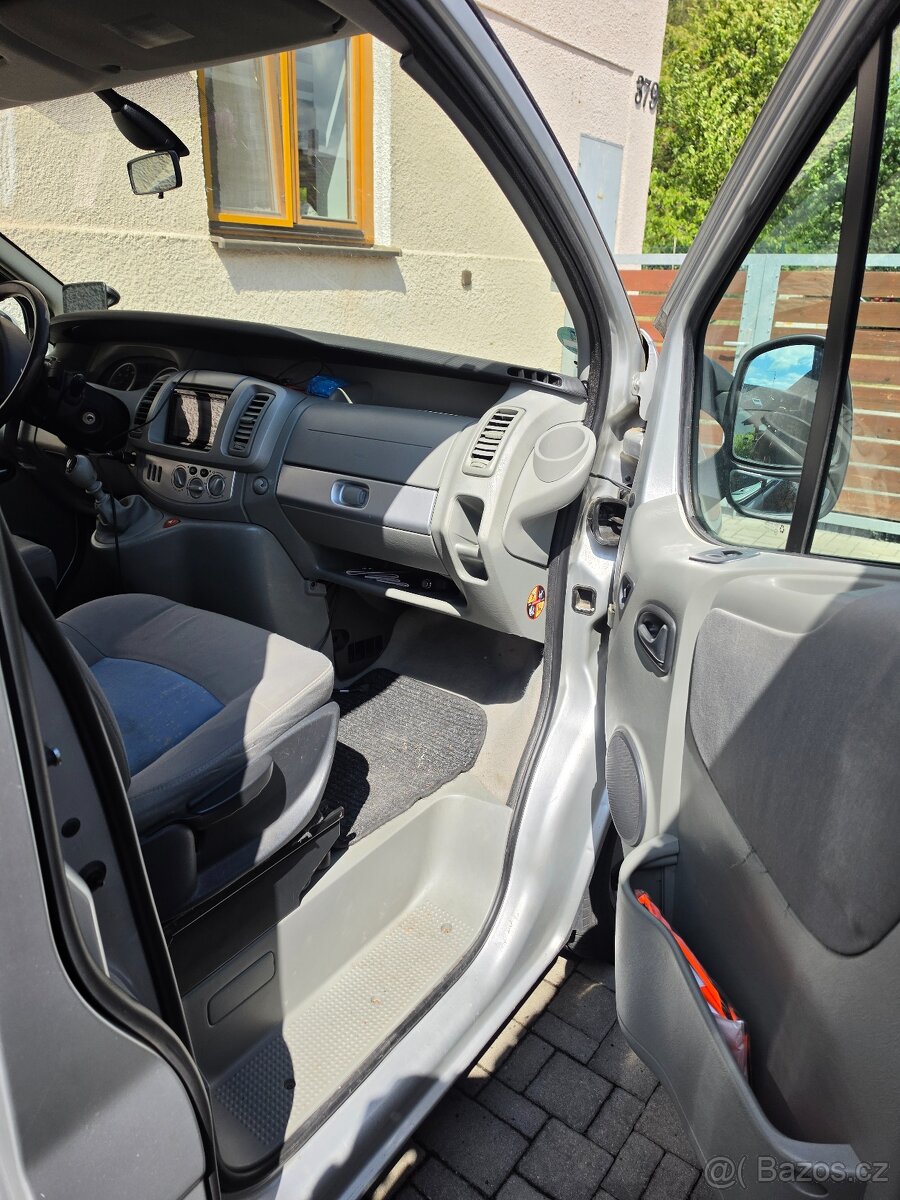 Renault Trafic Generation 2.0 dCi - 8