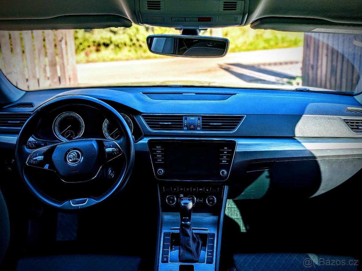 Škoda Superb - 8