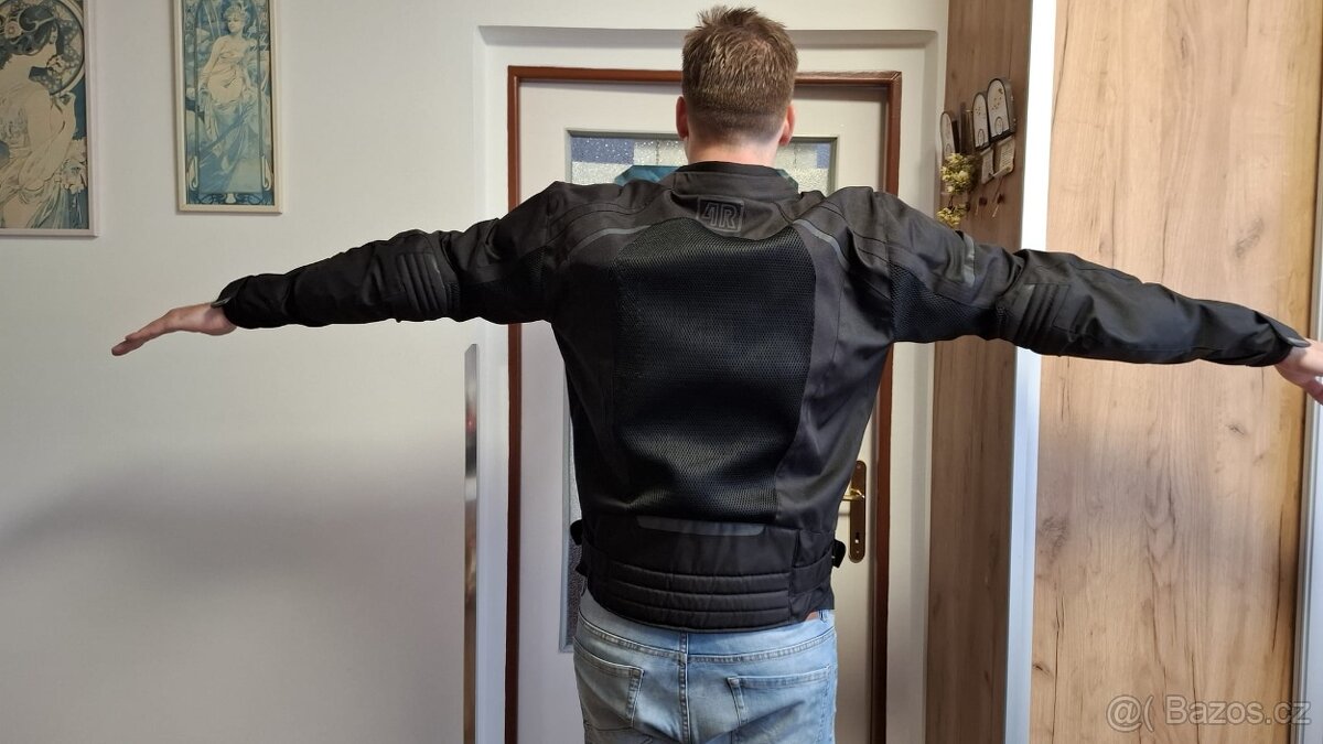 Černá motobunda 2XL s chráničem páteře, ramen a loktů - 8