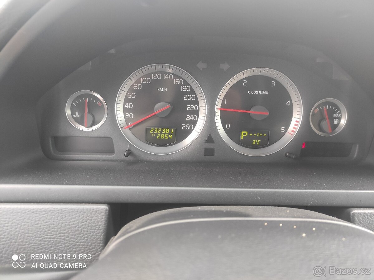 Volvo XC90 D5 136kw - 8