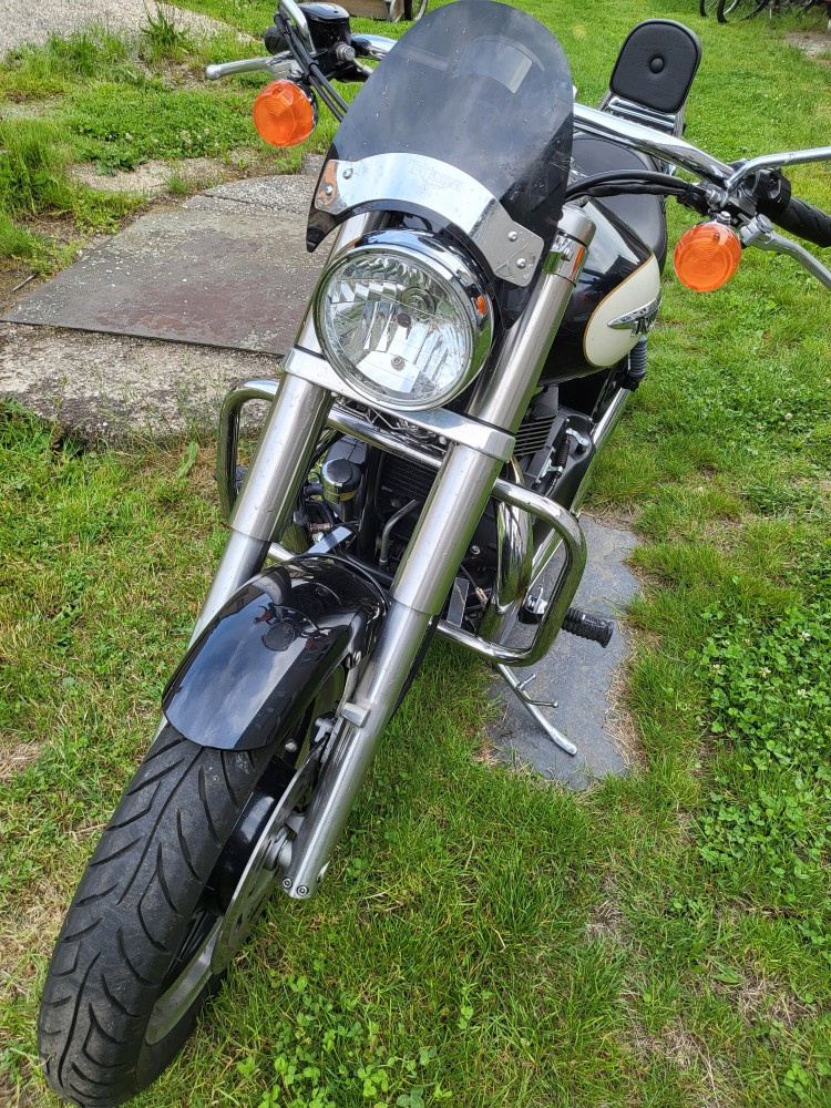 Triumph Speedmaster - 8