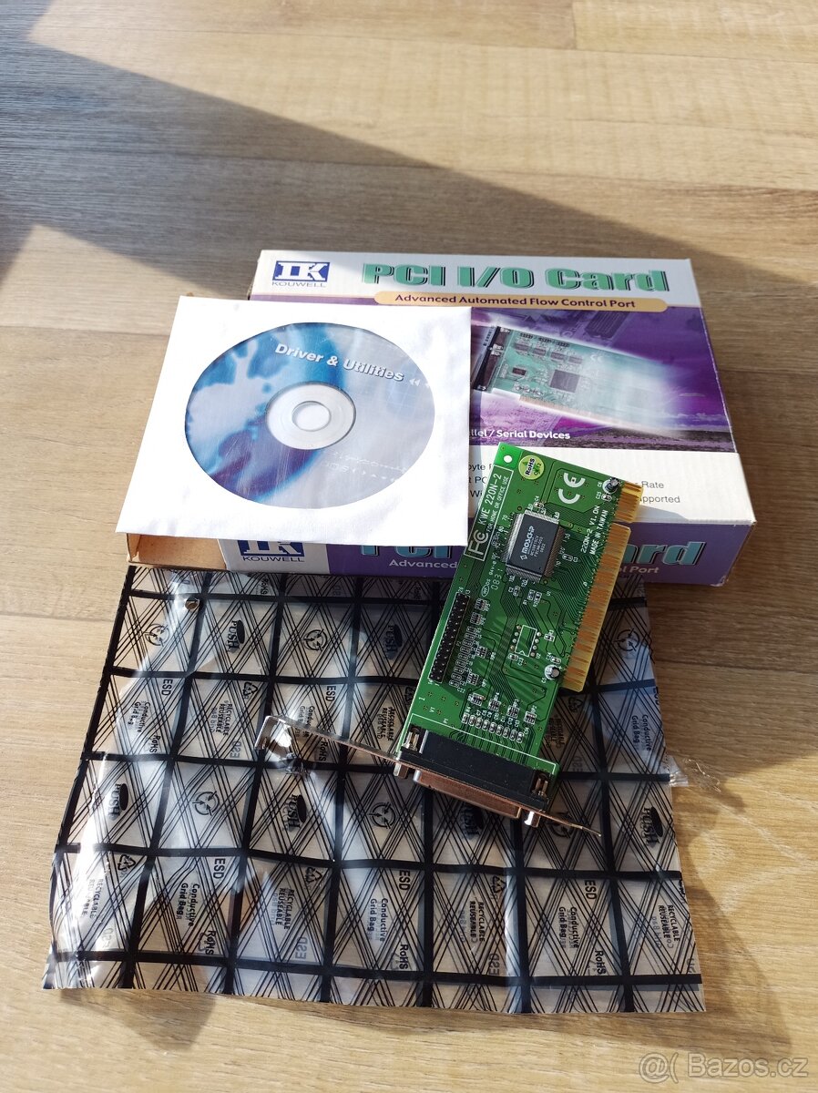 Kabely k PC, napájecí adaptéry - 8