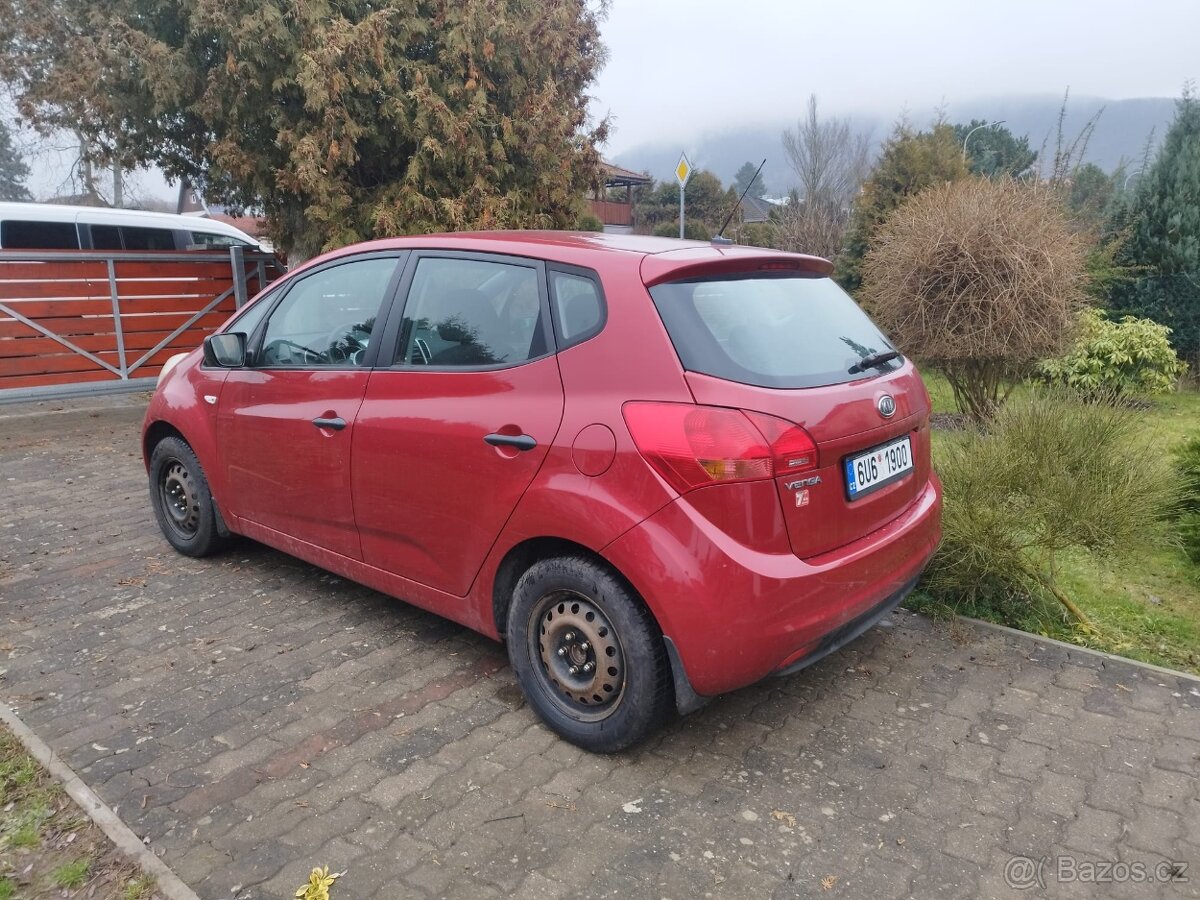 Kia Venga 1.4 2011 - 8