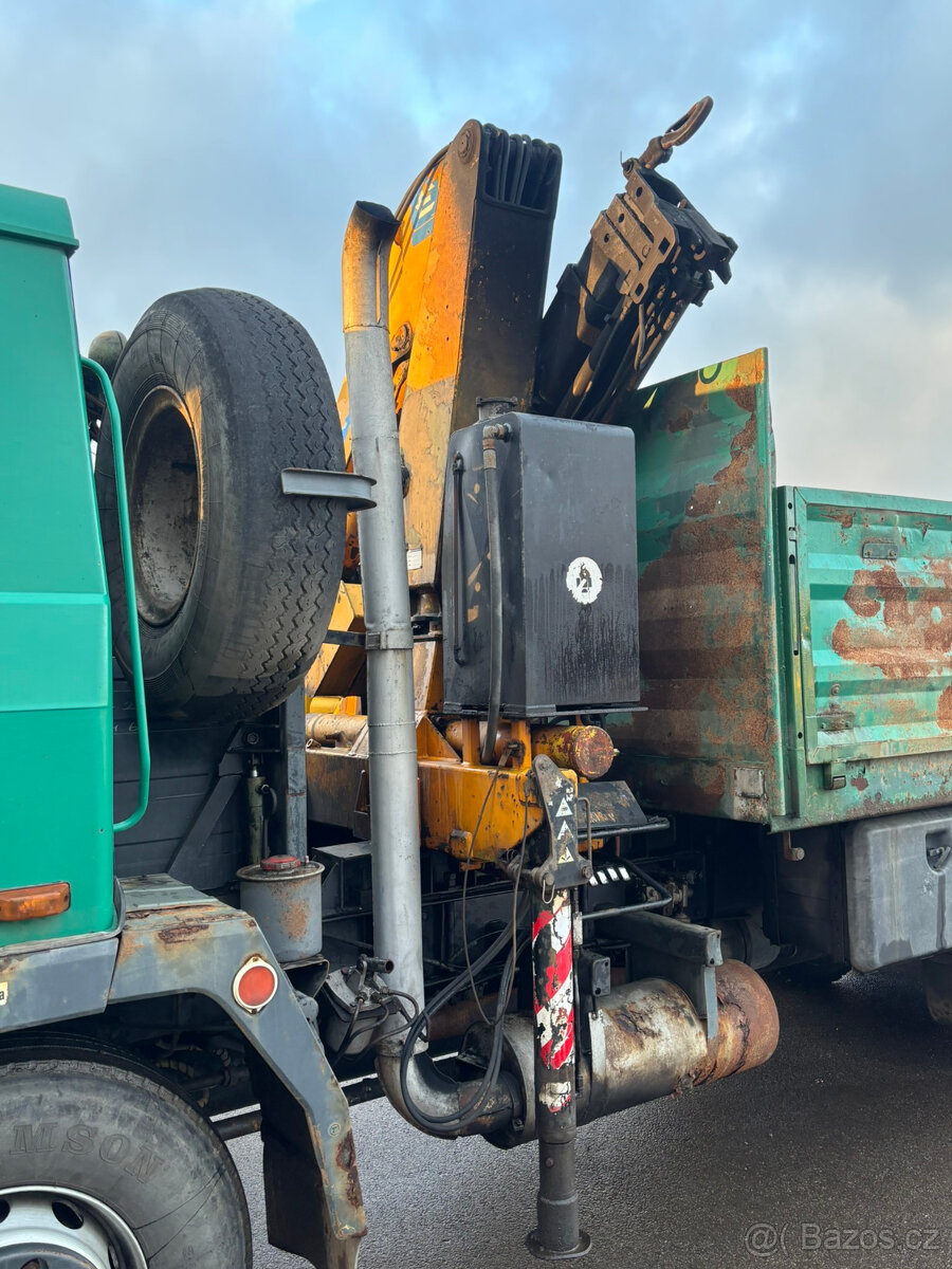 Prodám nákladní automobil TATRA T815 6X6.2 s hydraulickou r. - 8