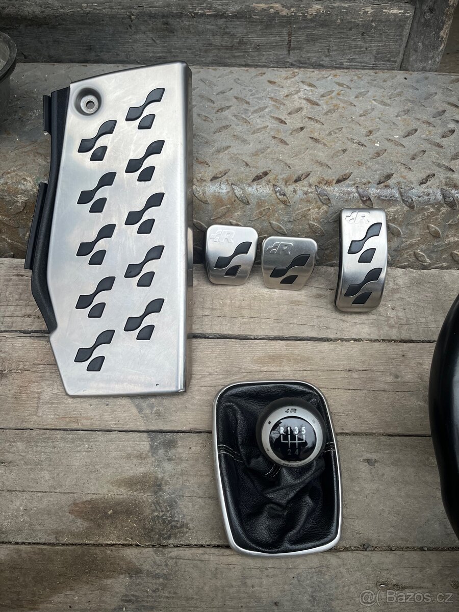 Vw golf IV r32 volant, pedál set, řadička - 8