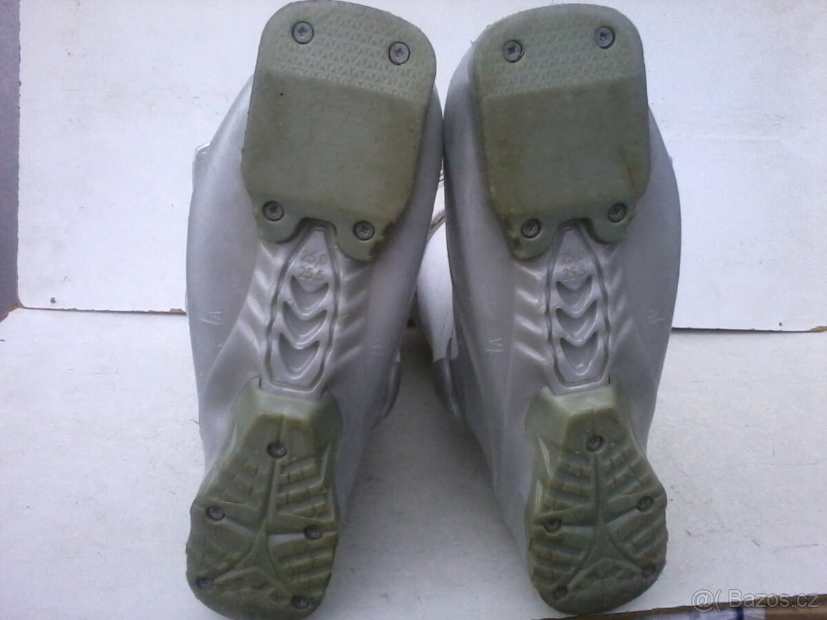 Lyžáky dámské Atomic 25,5 - 8