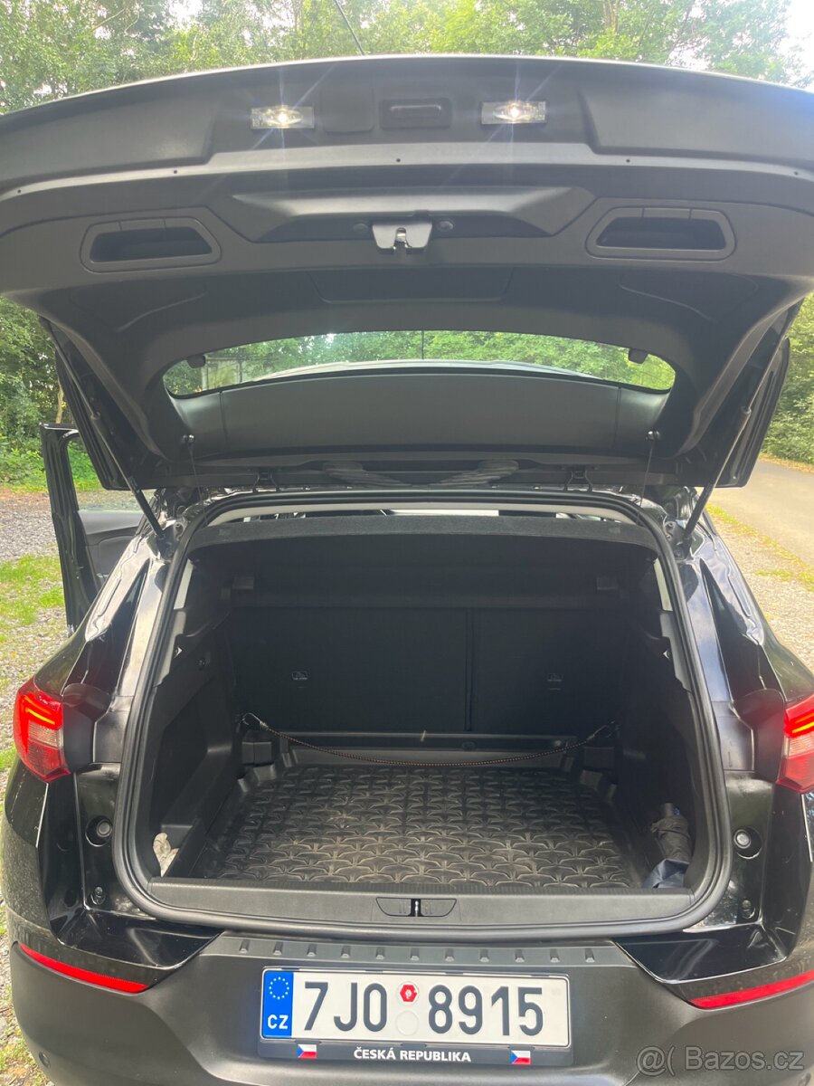 Opel Grandland X - 8