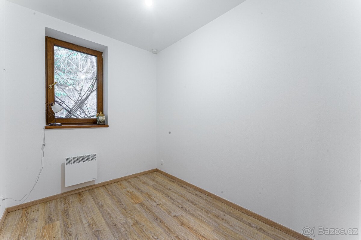 Prodej bytu 2+kk v osobním vlastnictví 55 m², Čím - 8