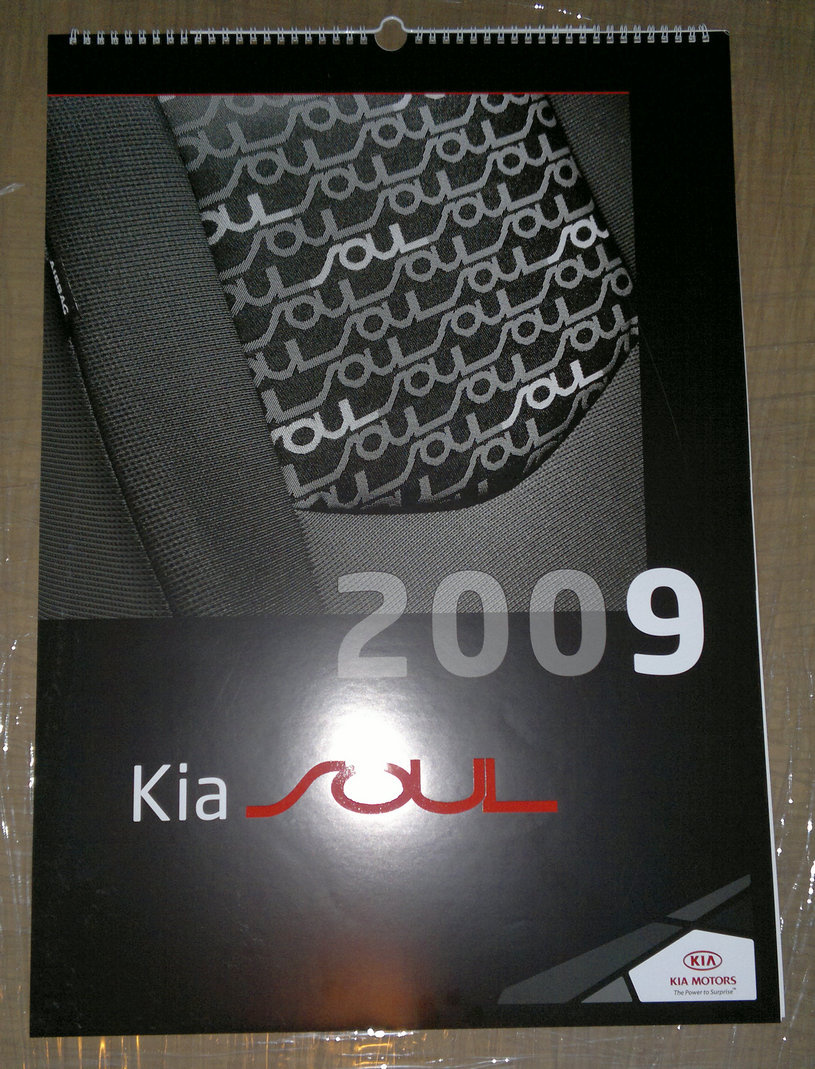 Dokumentace a propagační předměty korejských automobilů - 8