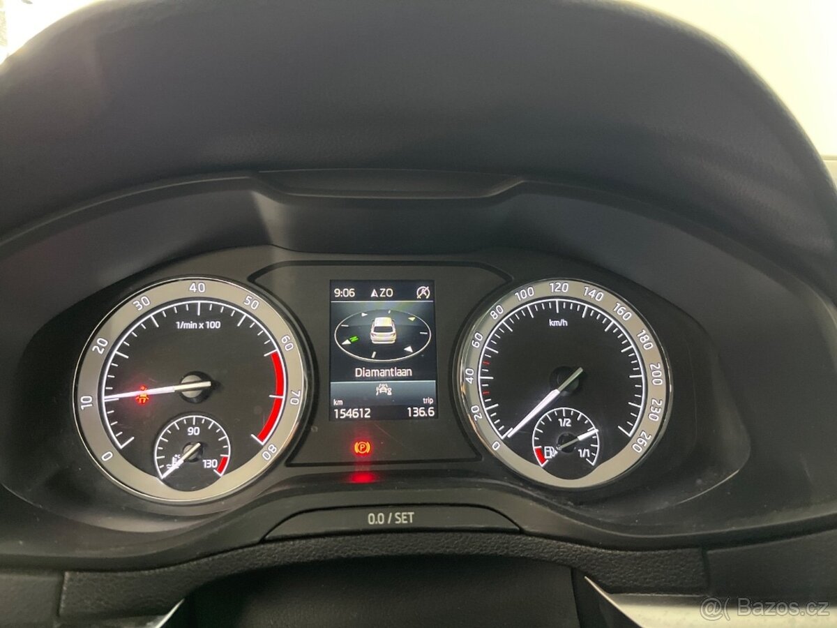 Skoda Karoq 1.0 TSI Business - 8