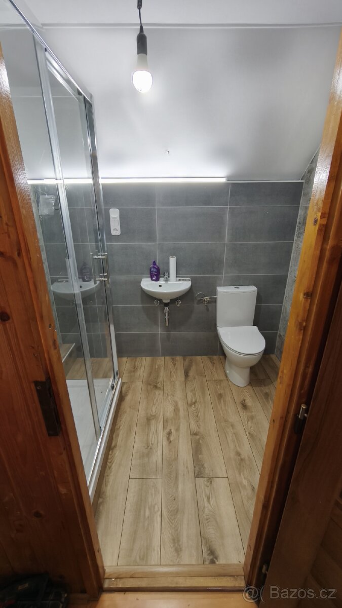 Práce všeho druhu - 8