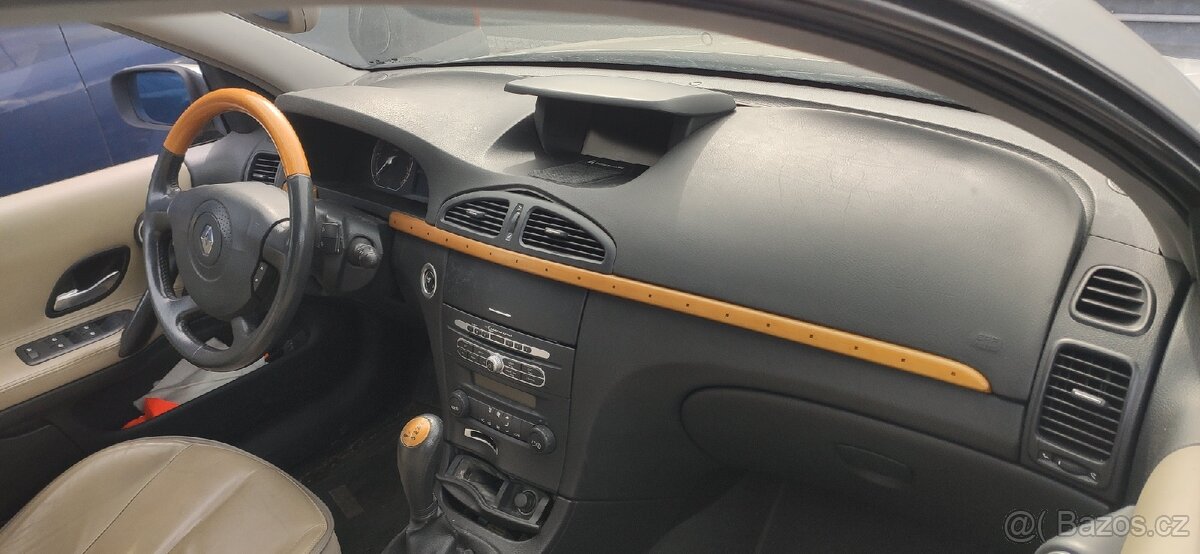 Renault Laguna II - 8