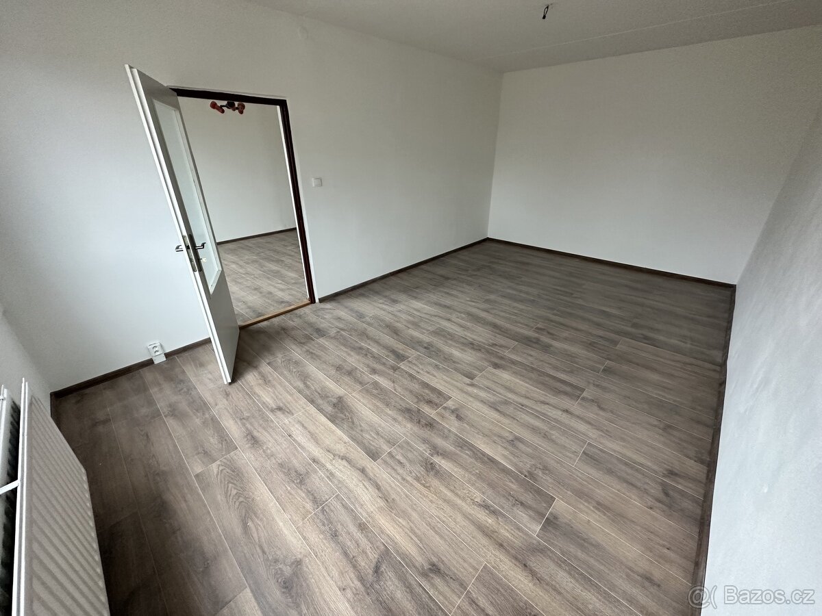nabízím Pronajem 3+1/balkon Kadaň - 8