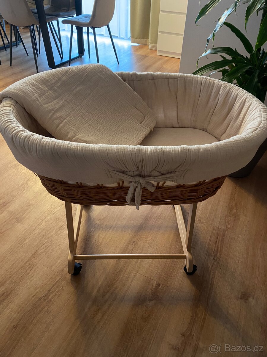 Mojžíšuv koš s péřovou zavinovačkou - 8