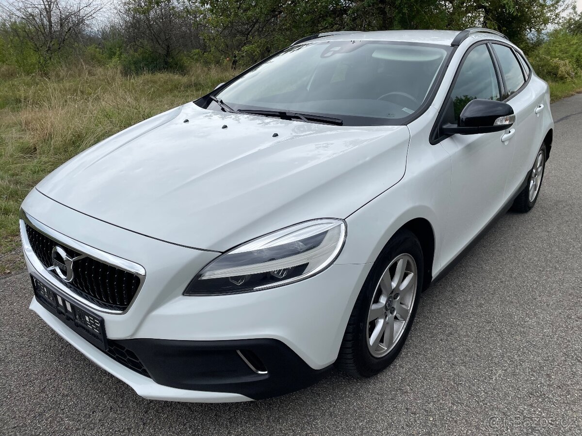 Volvo V40 - 8