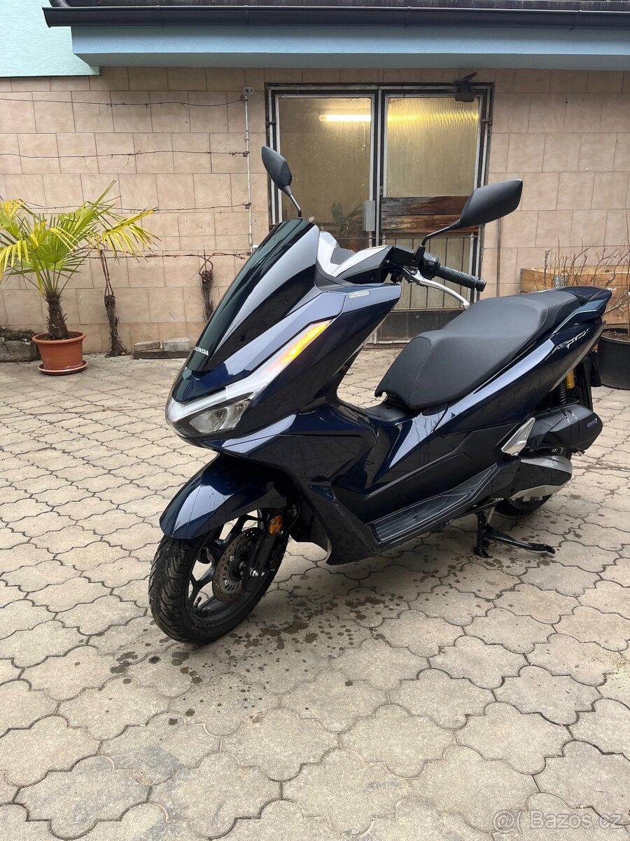 Honda PCX125 - 8