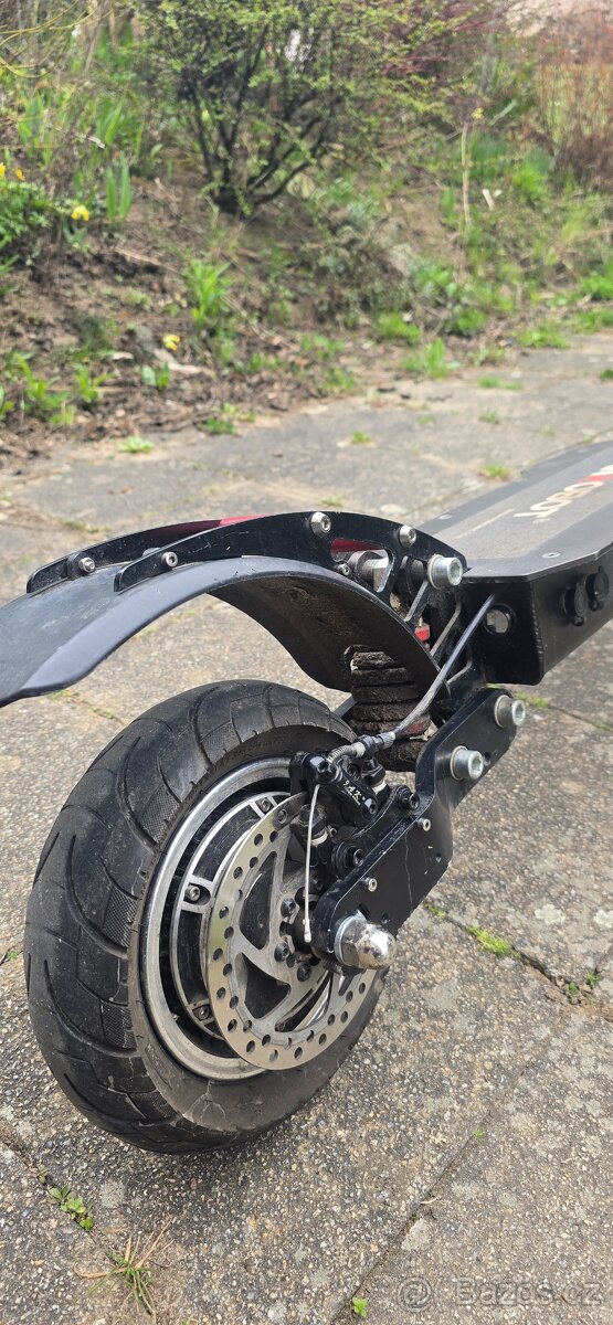 Elektrokoloběžka Nanrobot D4+ - 8