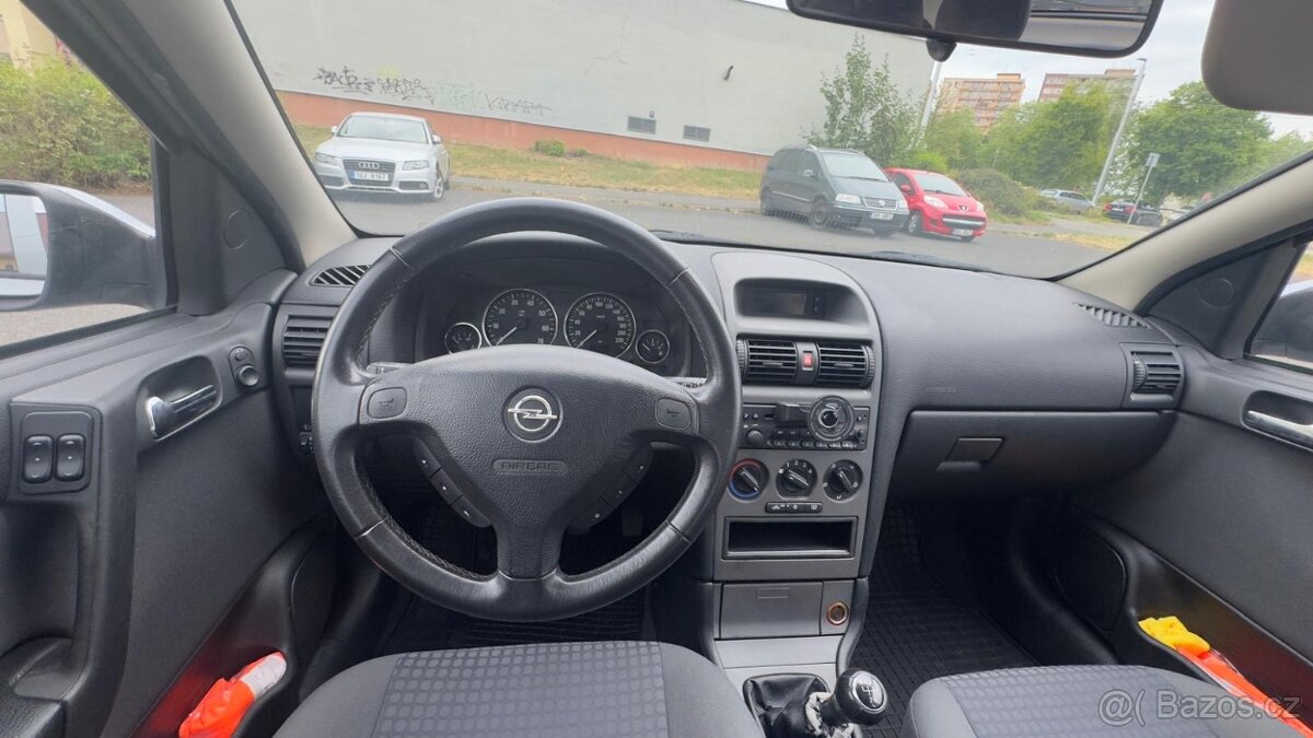 Prodám Opel Astra - 8